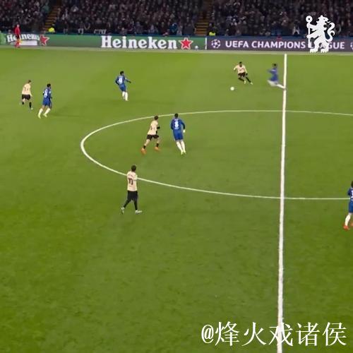 切尔西官方：埃斯特旺欧冠对阵巴萨的精彩进球荣膺11月最佳